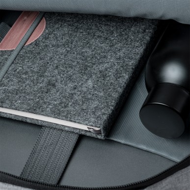 Ingria - Gepolsterte Laptoptasche und Tablet. Gepolsterter Rücken und 