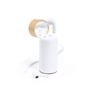 Lac - 4500 mAh. USB Ausgang. Typ C Ausgänge und Eingang. Bluetooth Ans